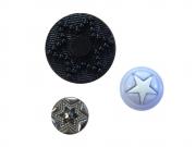 Star as the main decoration on the button